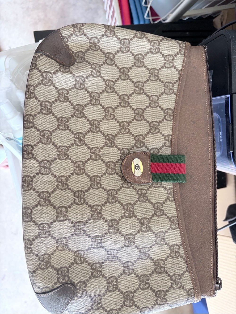 Gucci Canvas Messenger